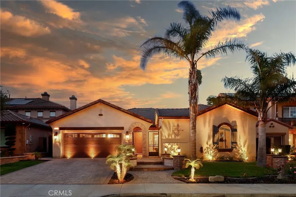 Property Photo: 2571 N Skytop Court CA 92867