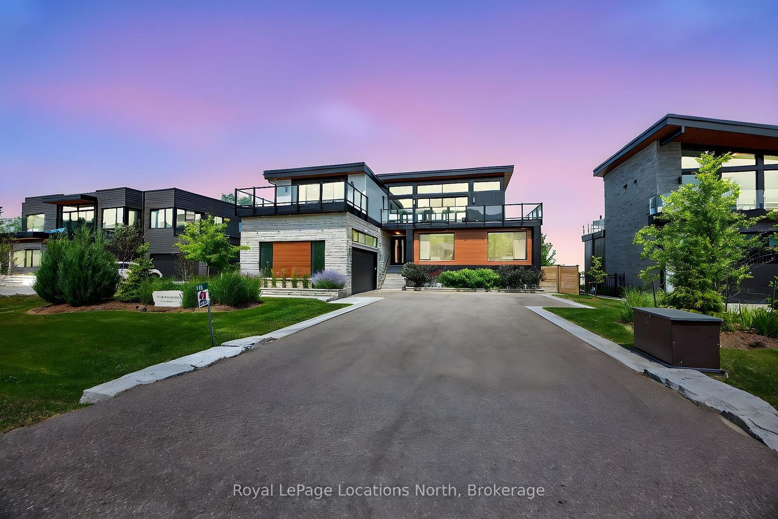 Property Photo: 116 Courchevel Crescent ON L9Y 0V4