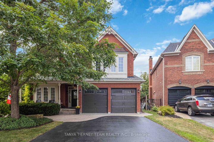 Photo de la propriété:  6 Braddock Court  ON L1M 2N1 