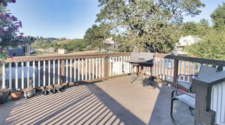 Property Photo:  222 Burnside Rd W  BC V9A 1C3 