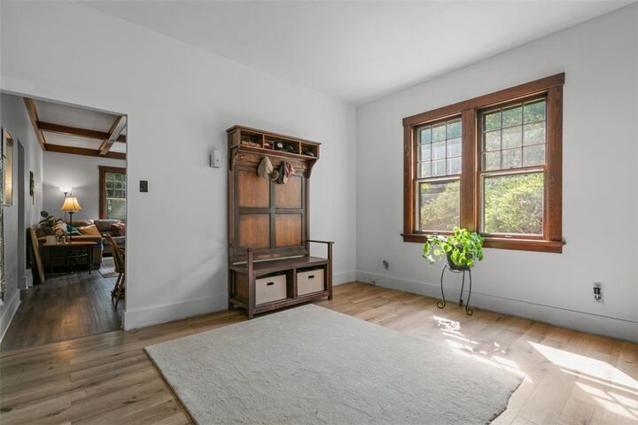 Property Photo: 2670 Bull Creek Rd PA 15084
