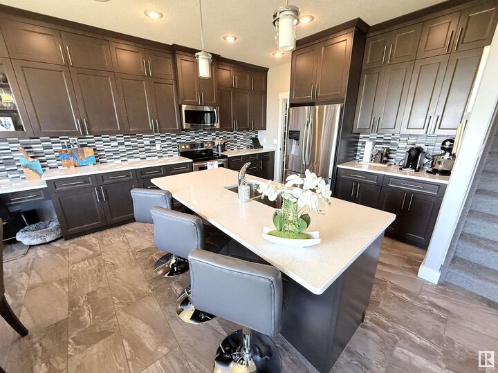 Property Photo: 1186 Genesis Lake Boulevard AB T7Z 0K5