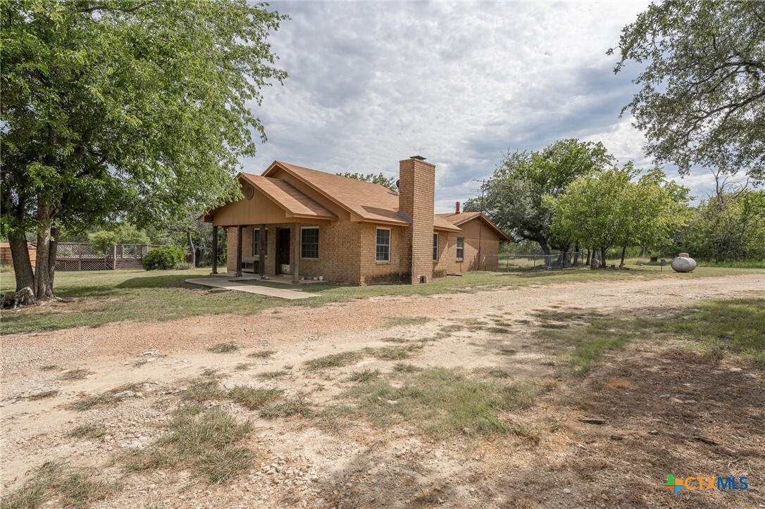 Property Photo: 23168 Wolfridge Road TX 76549