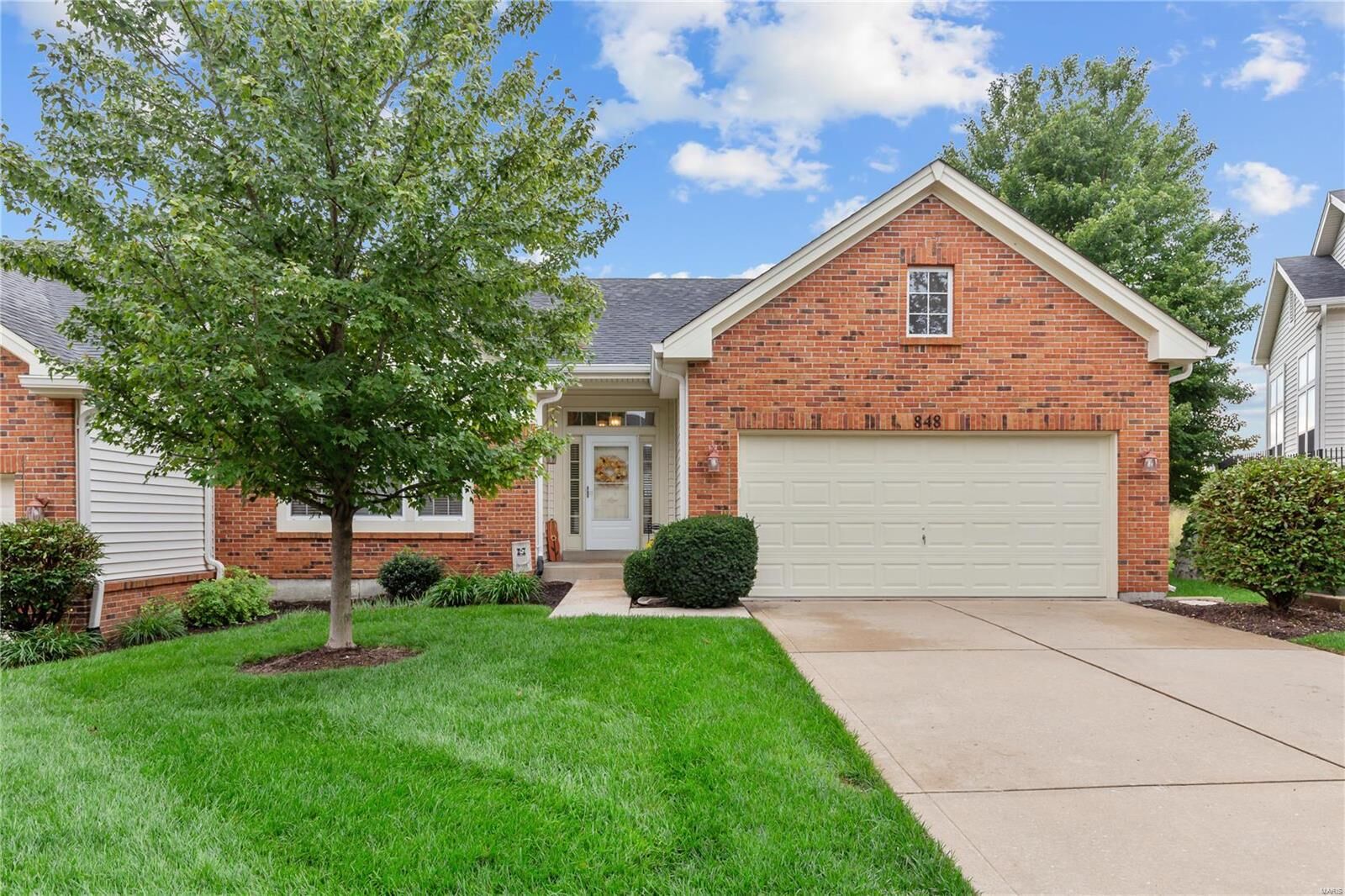 Property Photo:  848 Hawk Run Trail  MO 63368 