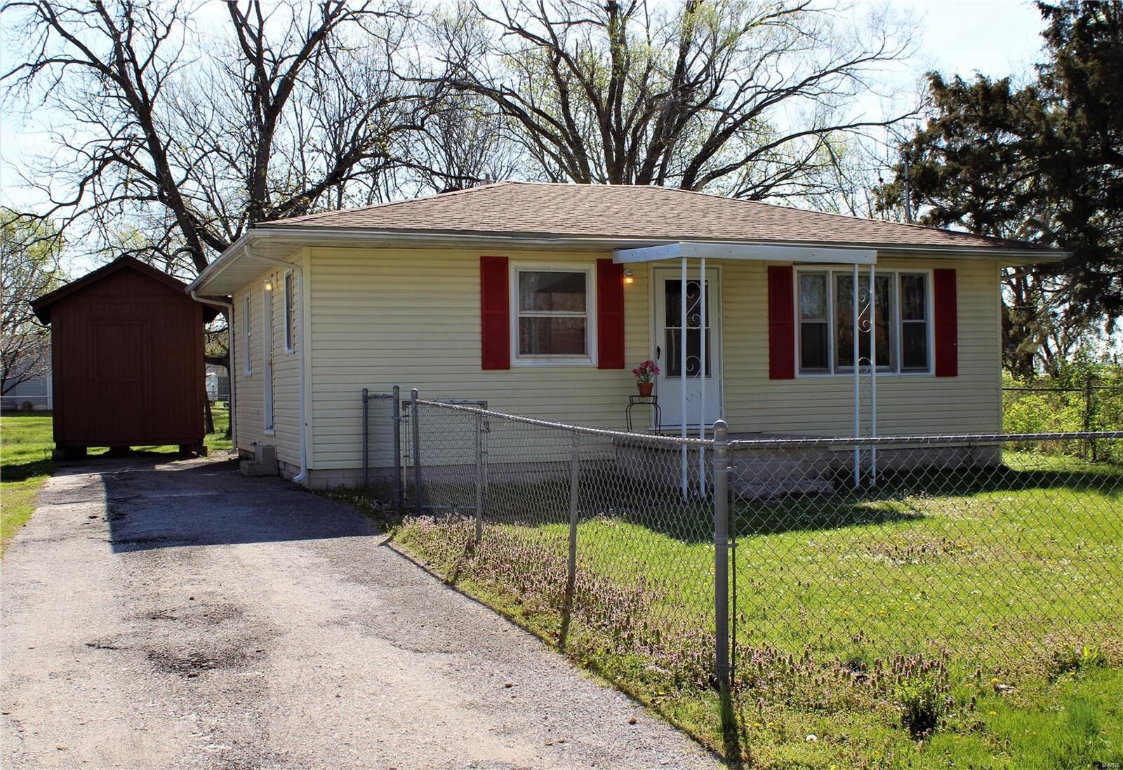 Property Photo: 159 Troeckler Lane IL 62040