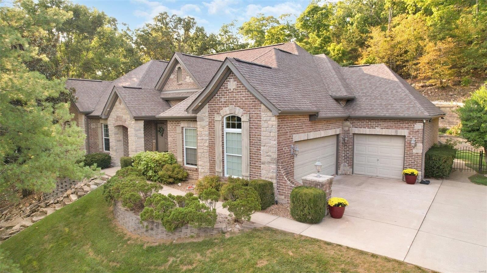 Property Photo: 4549 Augusta Shores Court MO 63332