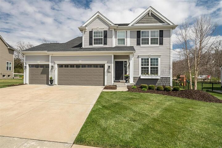 204 Grayleaf Court  Wentzville MO 63385 photo