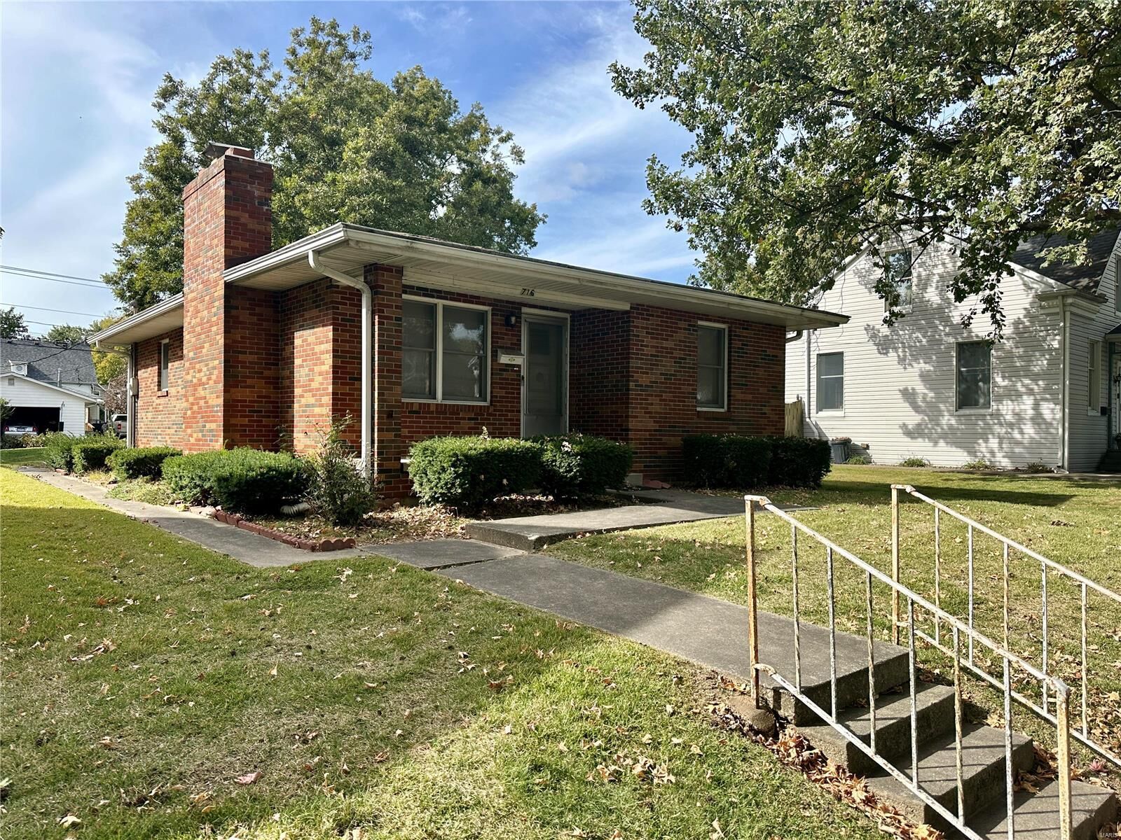Property Photo: 716 Zschokke Street IL 62249