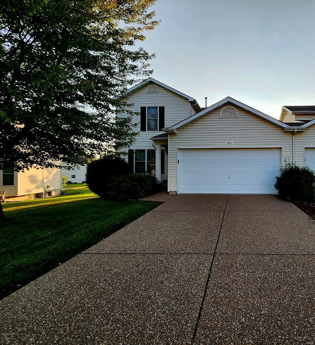 Property Photo: 581 Donna Marie Drive 2004A MO 63385