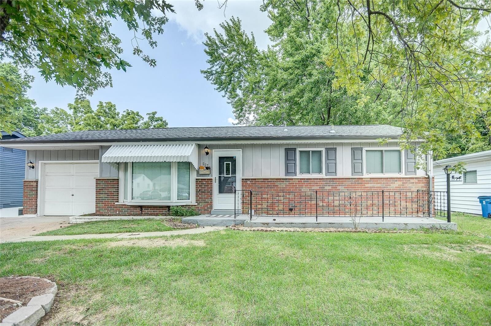 Property Photo: 527 Lynn Haven Lane MO 63042