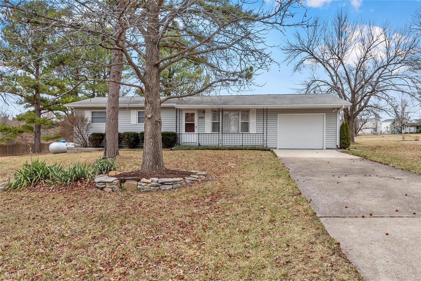Property Photo:  2251 Holly Drive  MO 63385 