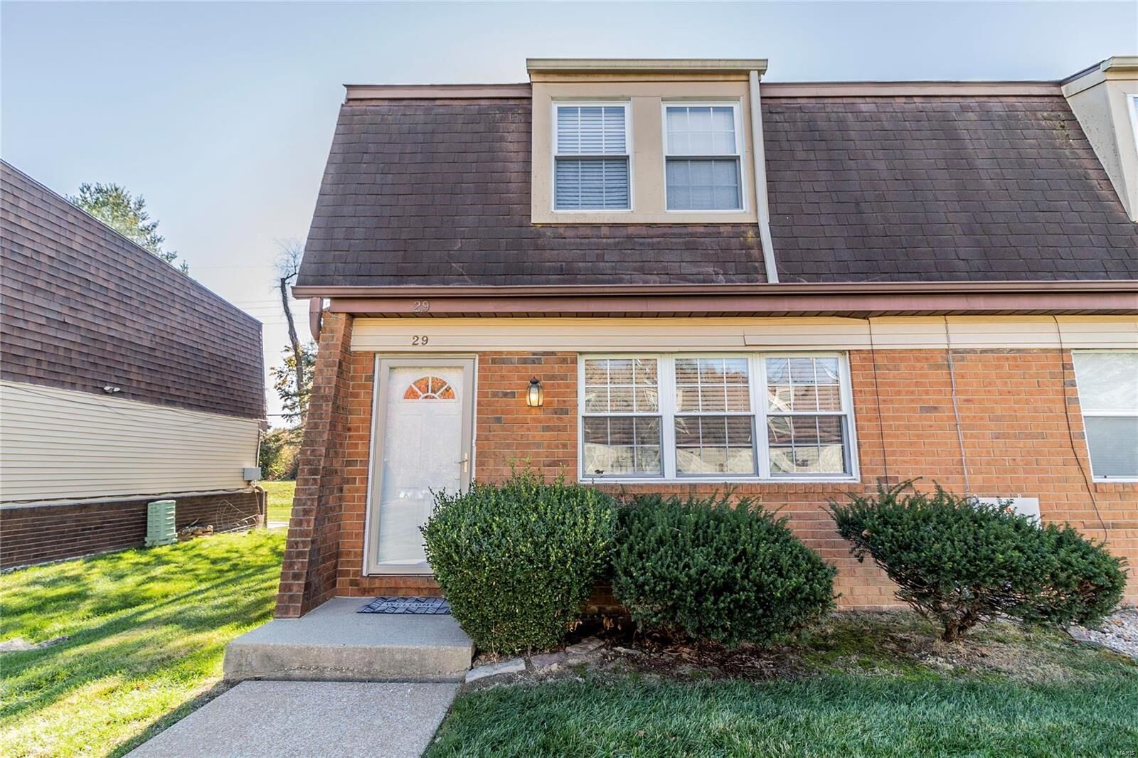 Property Photo:  29 Dorset Court  IL 62025 