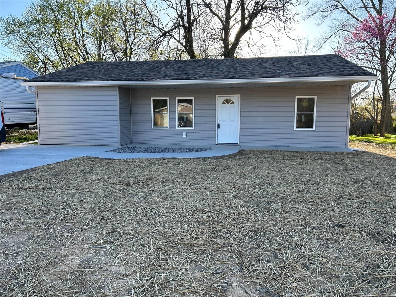 Property Photo: 213 Truman Street IL 62010