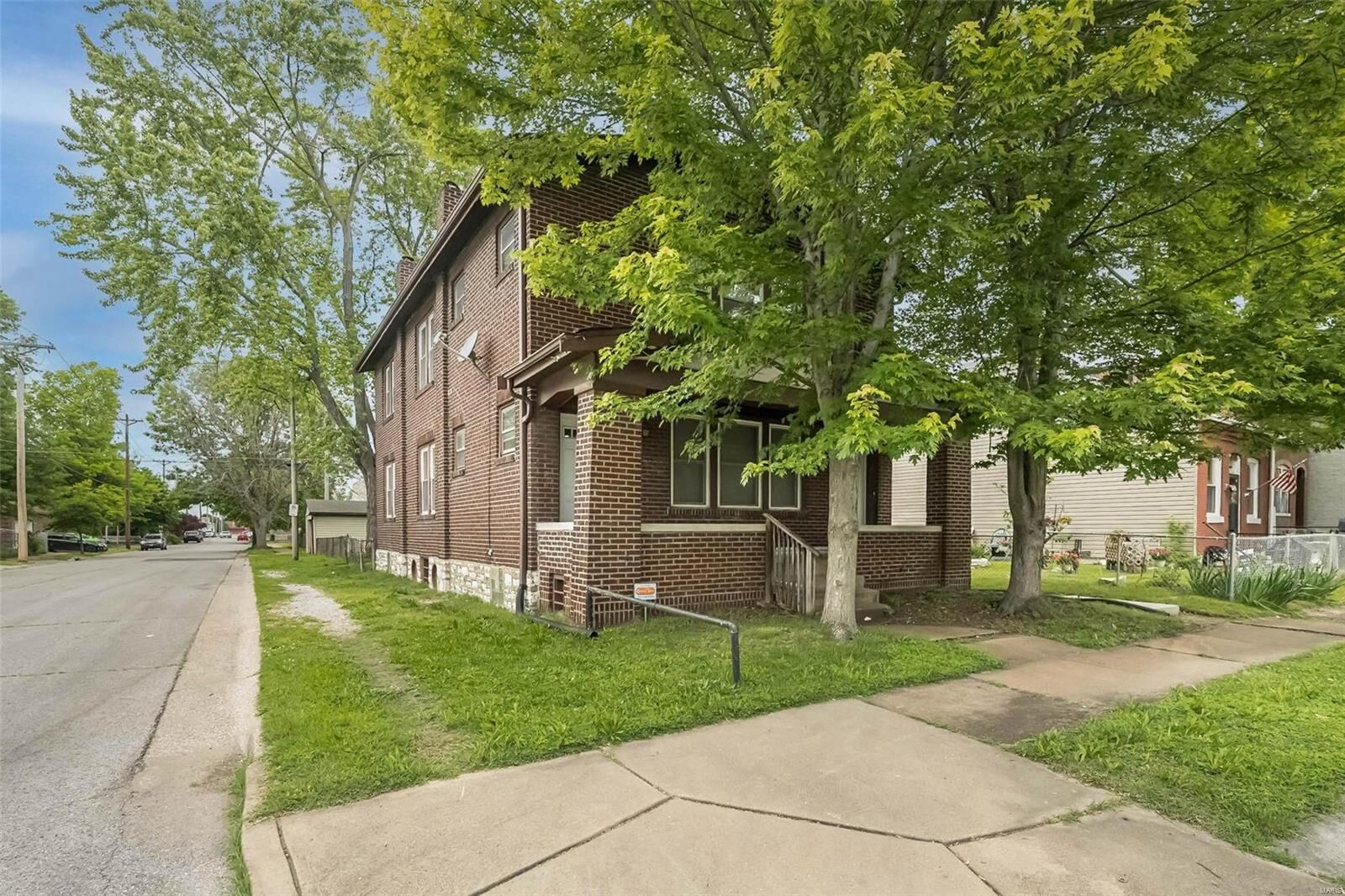 Property Photo: 7829 Pennsylvania Avenue MO 63111