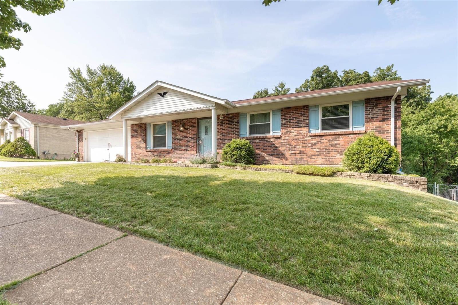 Property Photo: 4708 Medalton Way MO 63128