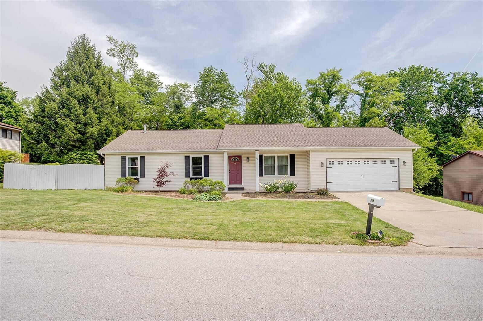 Property Photo:  14 Innsbruck Lane  IL 62221 