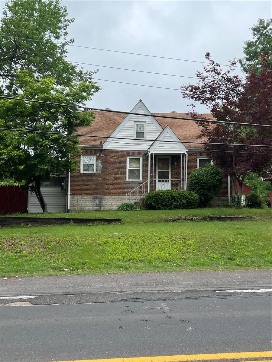 Property Photo:  535 Chambers Road  MO 63137 