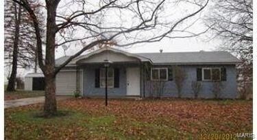 Property Photo:  2 Taylor Avenue  MO 63385 