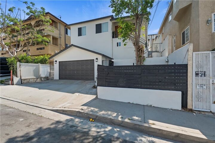 Property Photo: 1152 Miller Avenue CA 90063