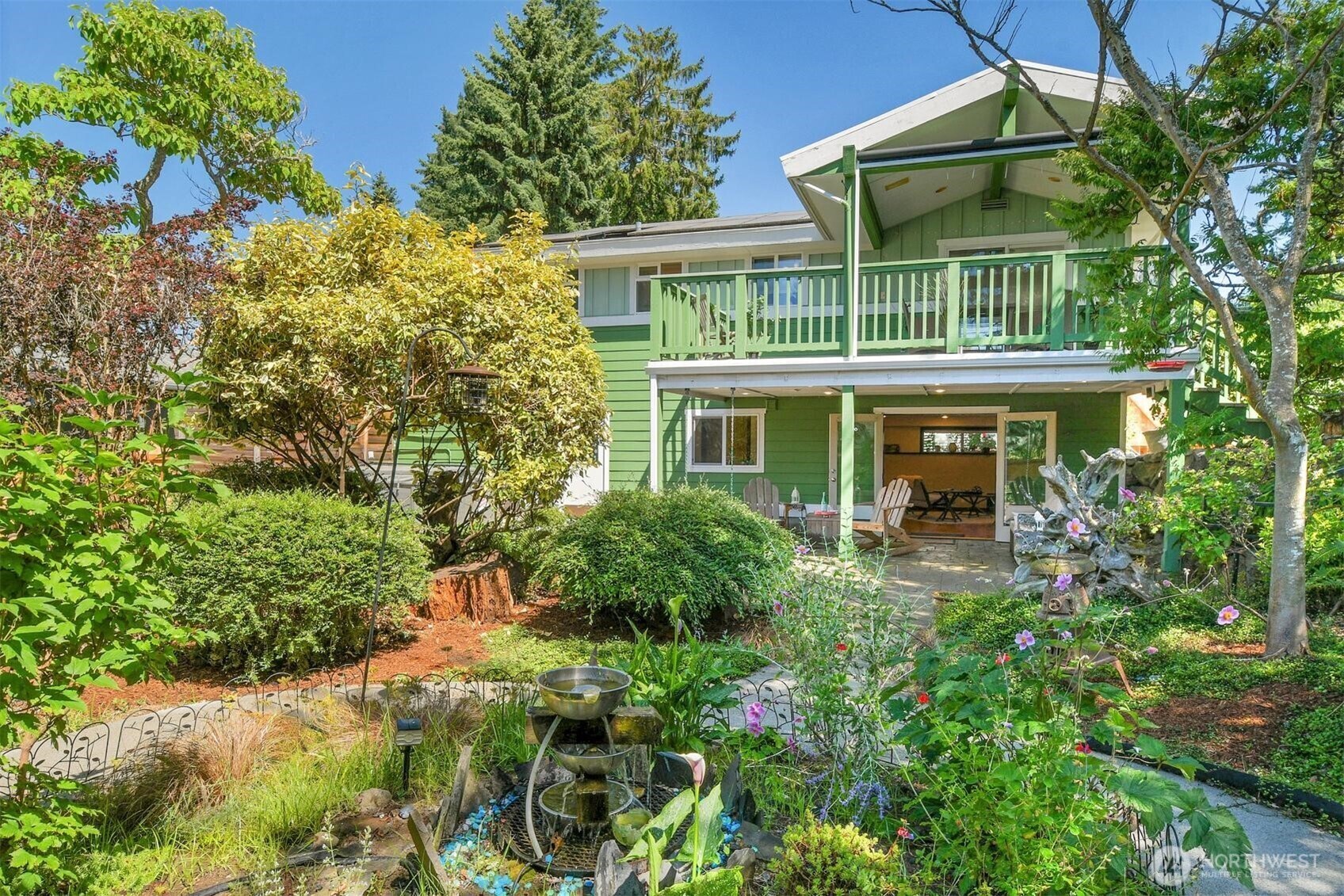 Property Photo: 3029 50th Avenue SW WA 98116