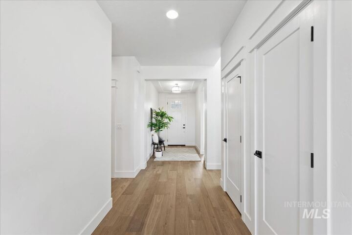 Property Photo: 8150 W Gallup St ID 83646