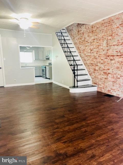 Property Photo: 2140 S Iseminger Street PA 19148