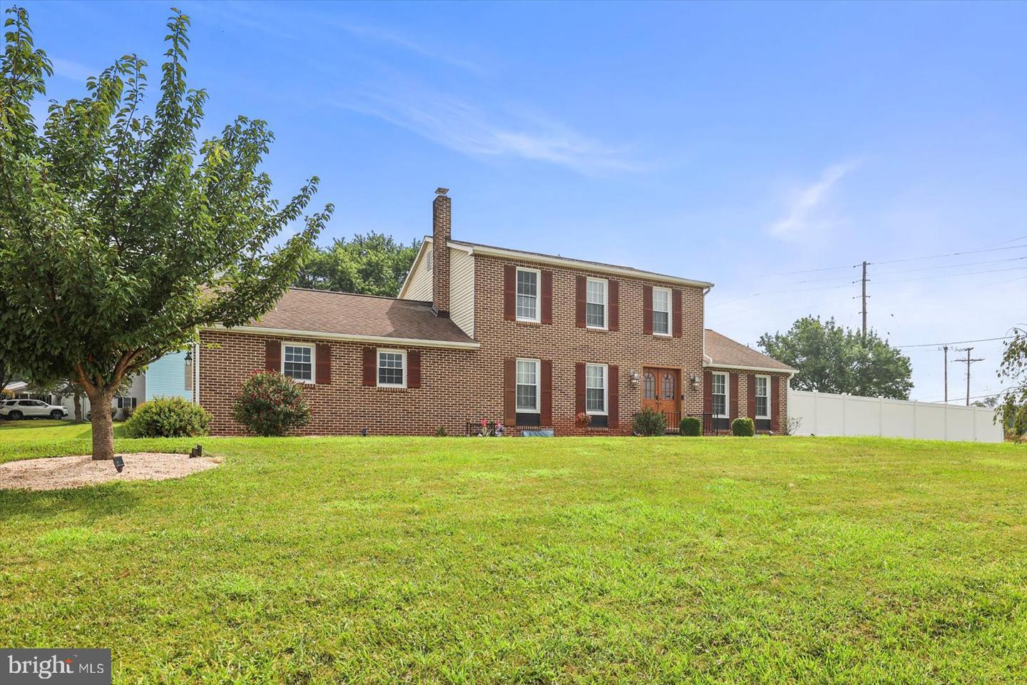 1601 Rainbow Circle  York PA 17408 photo