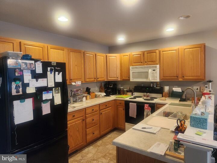 Property Photo: 461 Thrush Drive PA 17545