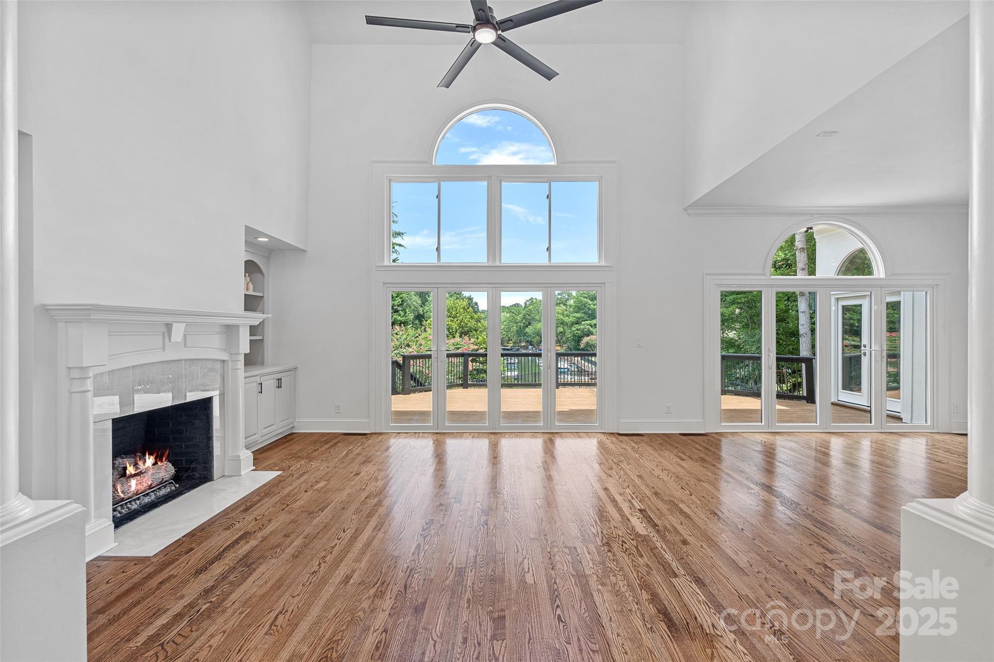 Property Photo:  21404 Blakely Shores Drive  NC 28031 