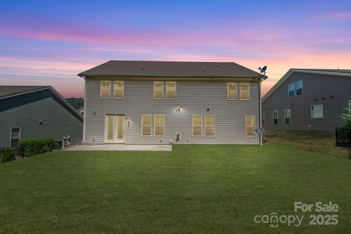 Property Photo: 1433 Cilantro Court SC 29708