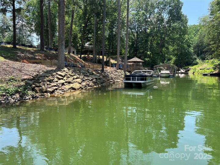 Property Photo: 3748 Landmark Drive NC 28673