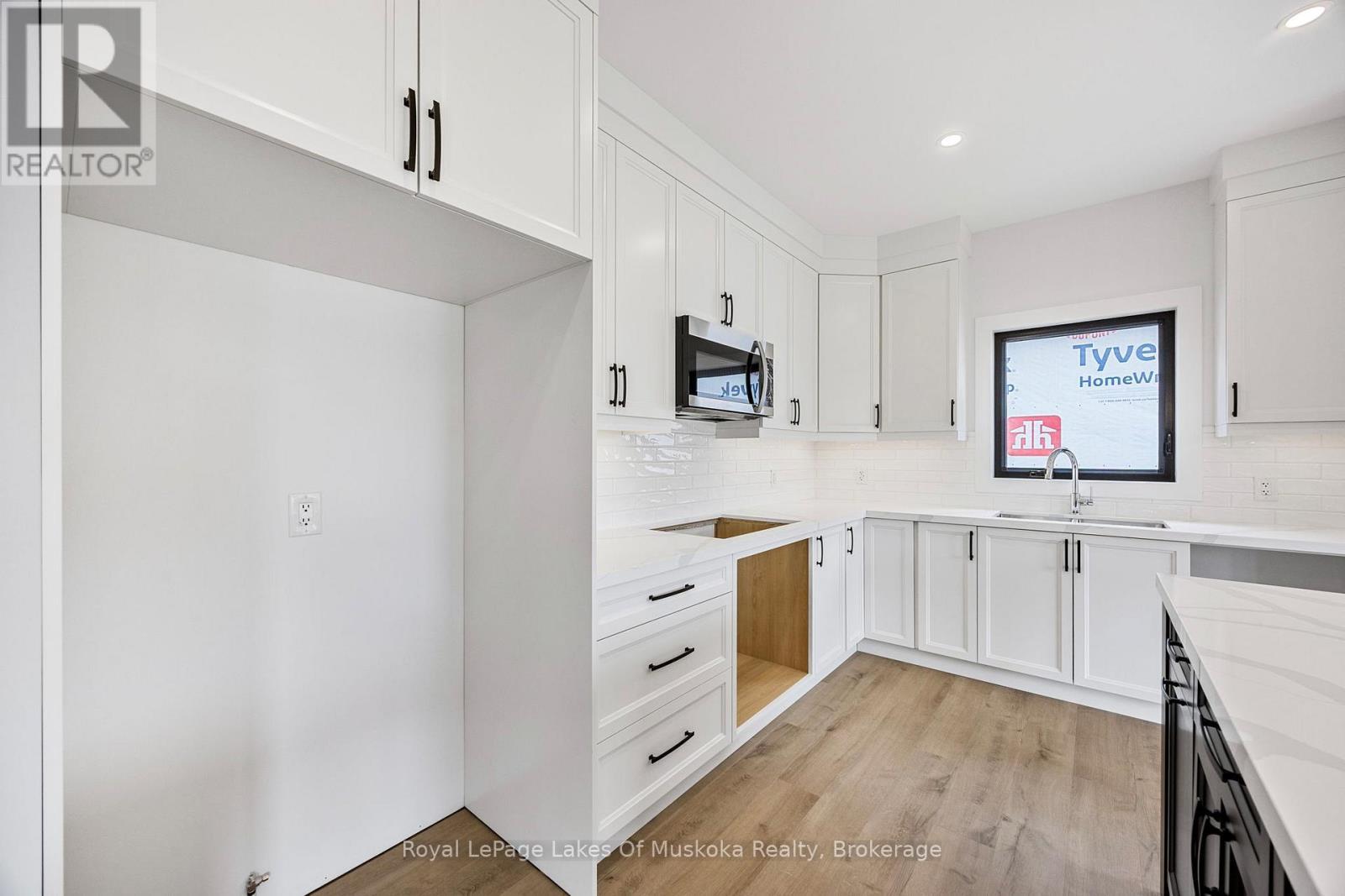 Photo de la propriété: 132 Brandon Avenue ON L0K 1E0