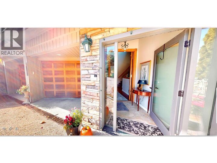 Photo de la propriété:  14038 Ponderosa Way  BC V1B 2E8 
