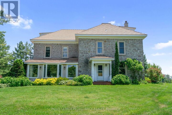 110 Kilmarnock Road  Montague ON K7A 5B8 photo