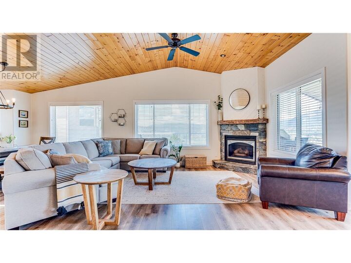 Photo de la propriété: 111 Revel Crescent BC V4Y 4B8