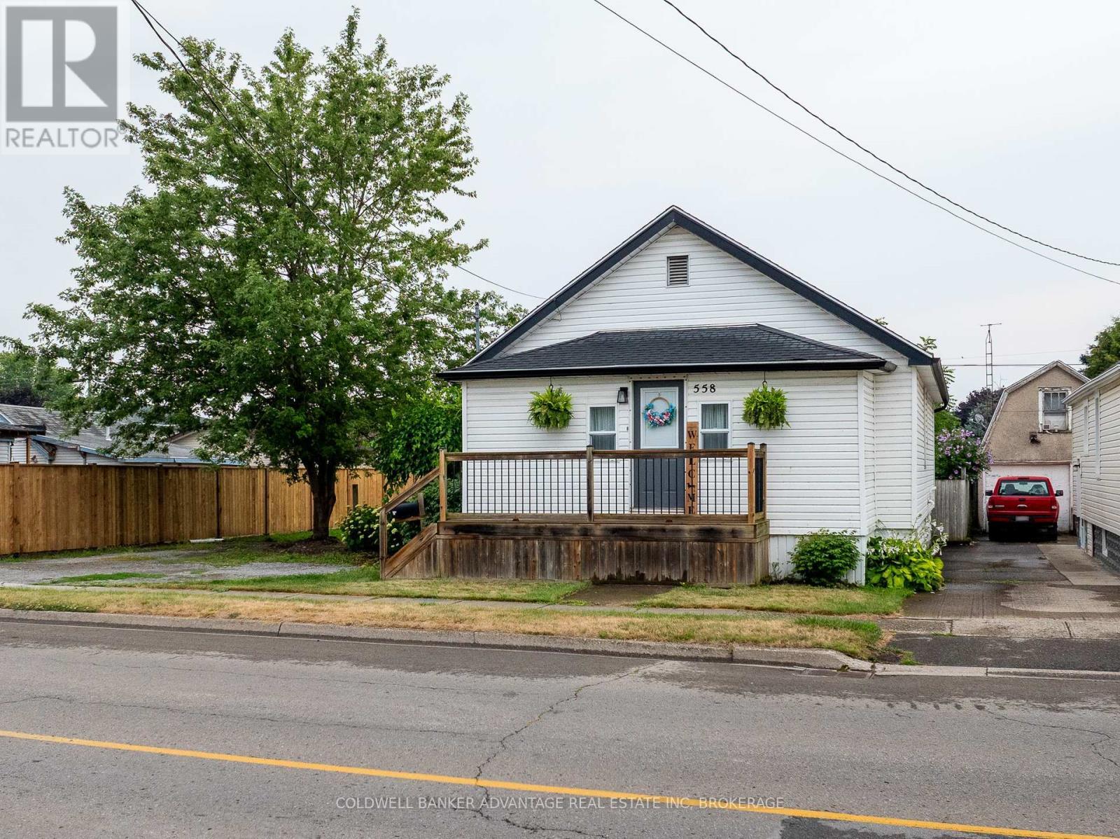 Property Photo: 558 Steele Street ON L3K 4Y3