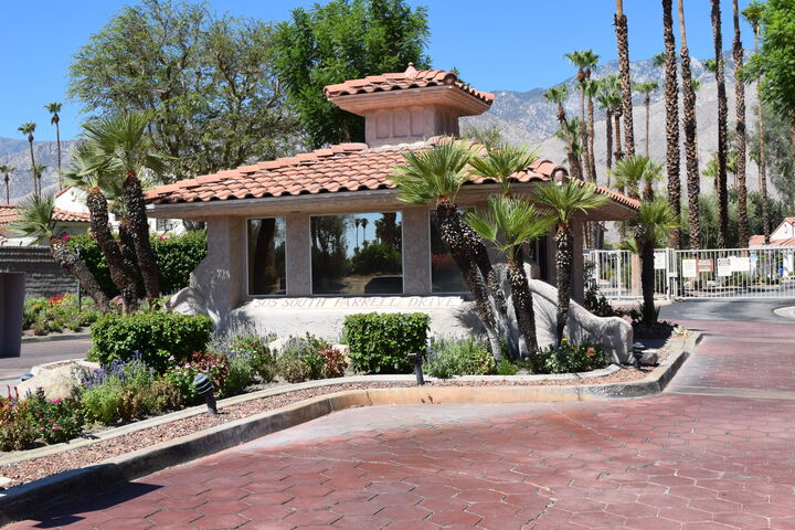 Property Photo: 505 S Farrell Drive Q104 CA 92264