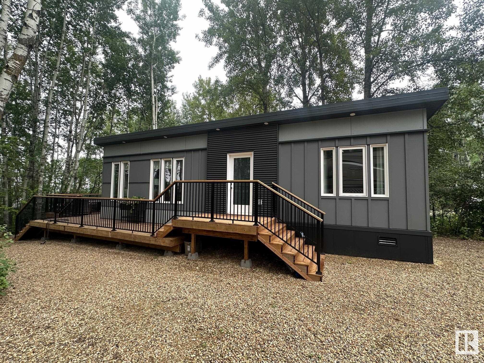 Property Photo: 53509 Rge Rd 60 AB T0E 0N0