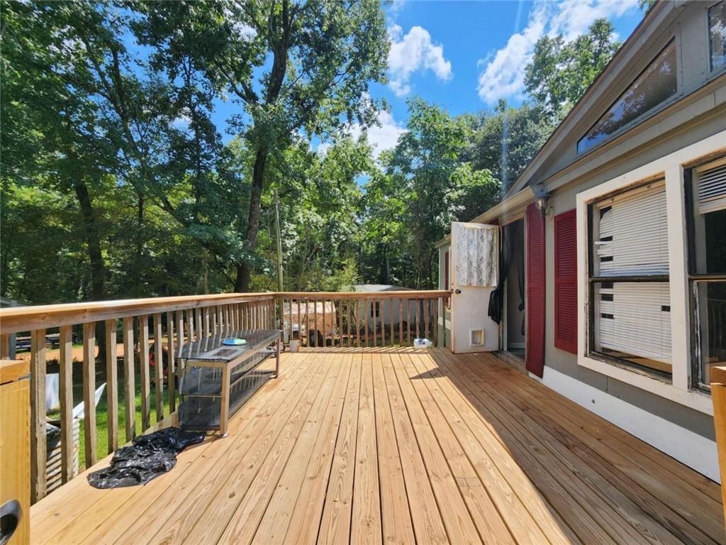 Property Photo: 20 Helen Road GA 30016