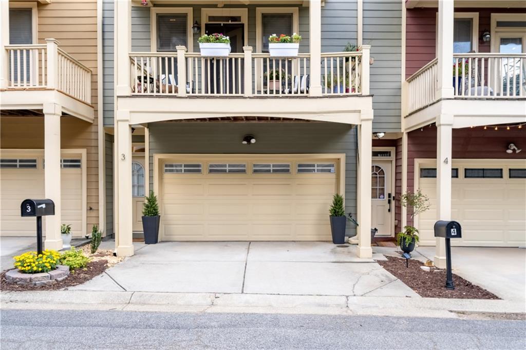 Property Photo: 1079 Marietta Boulevard NW 3 GA 30318