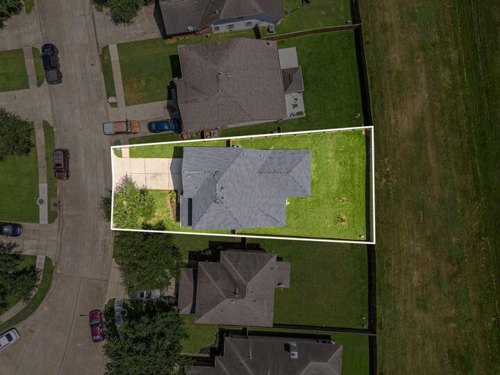 Property Photo:  4835 Montclair Hill Lane  TX 77545 