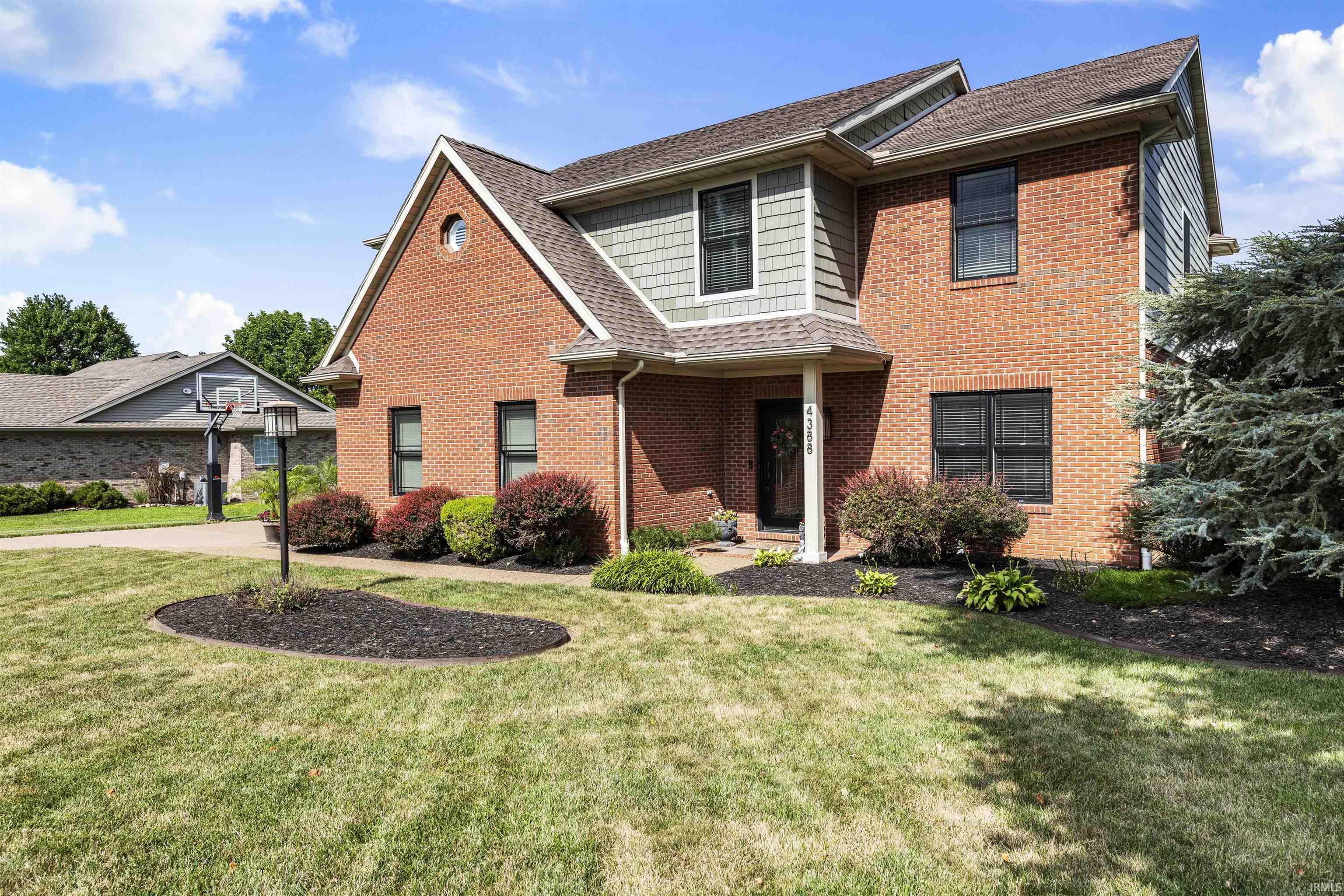 Property Photo: 4388 Stonegarden Lane IN 47630