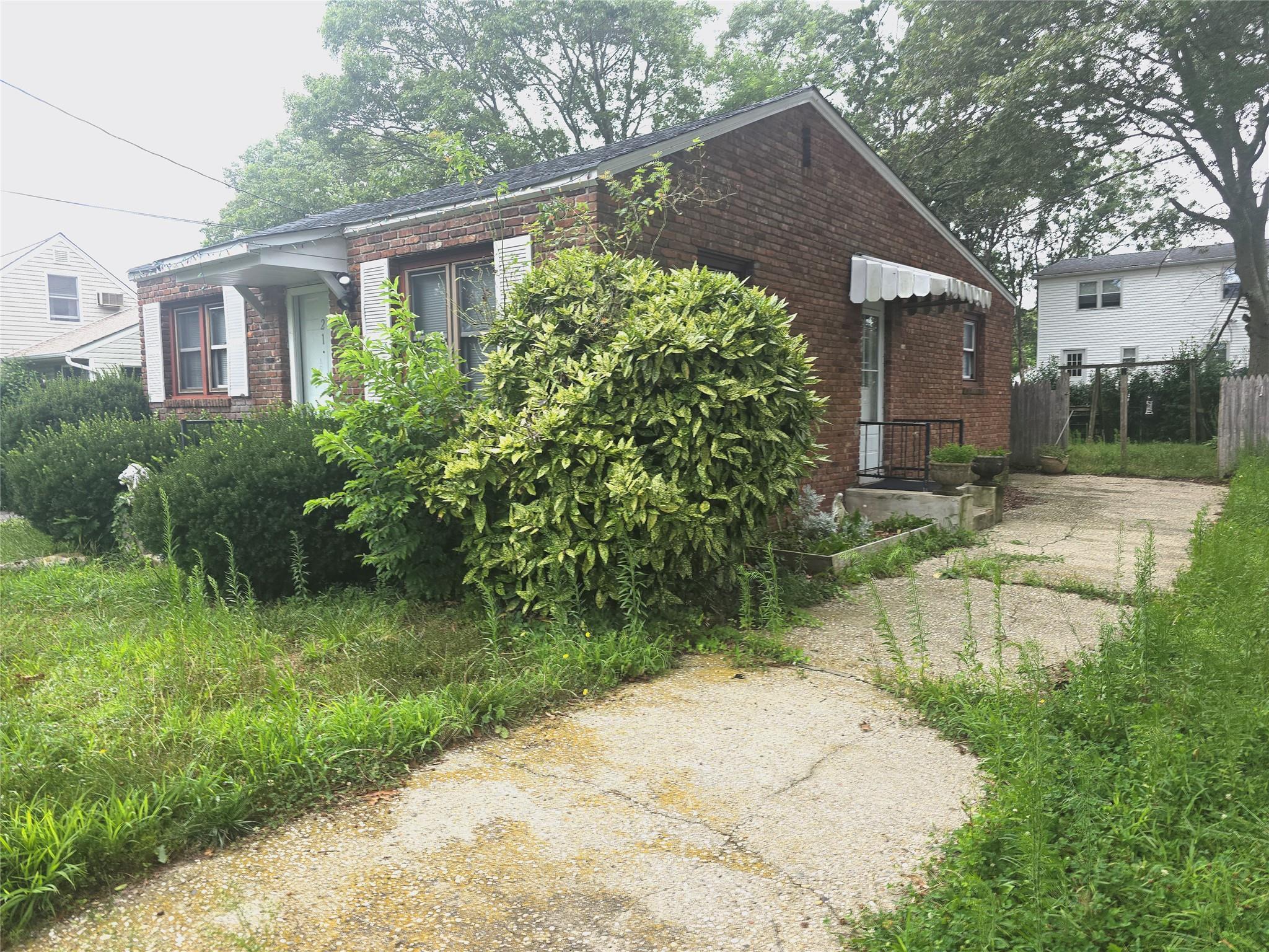 Property Photo: 21 Sherwood Drive NY 11951