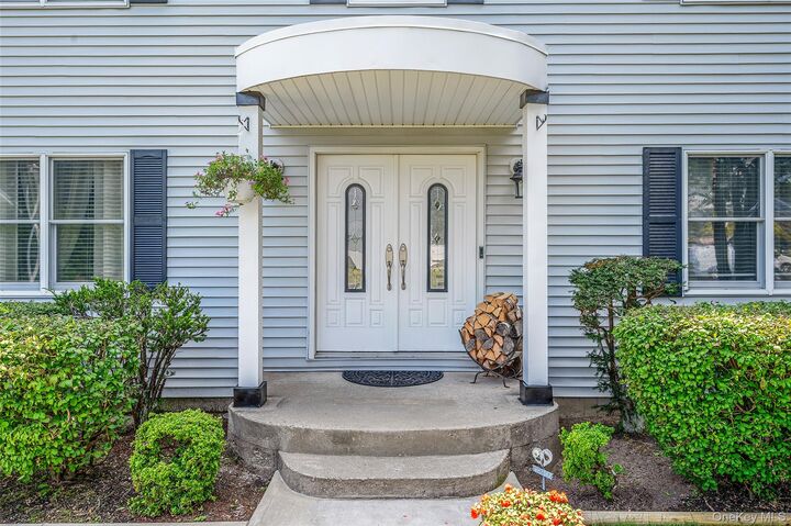 Property Photo: 4 Valley Court NY 11742