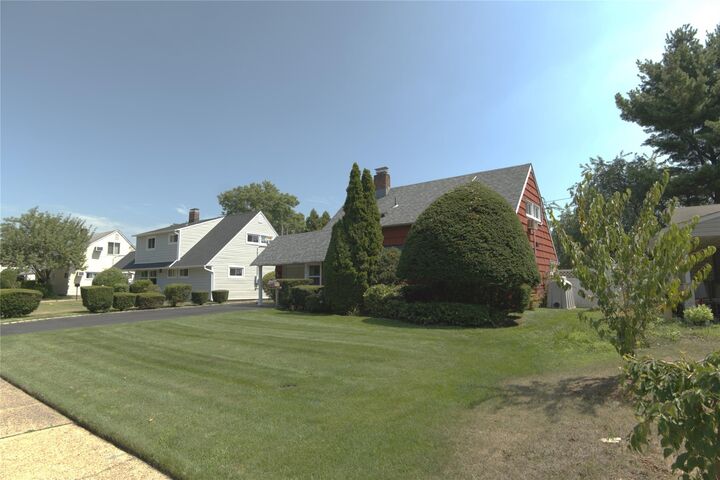 Property Photo: 191 Acre Lane NY 11801