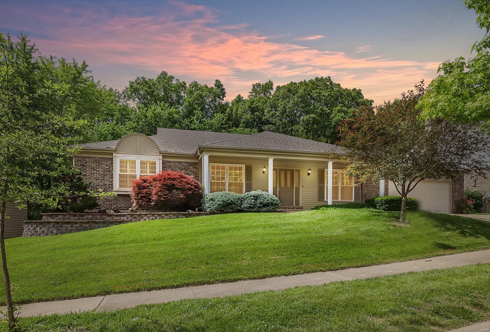 Property Photo:  14925 Royalbrook Drive  MO 63017 