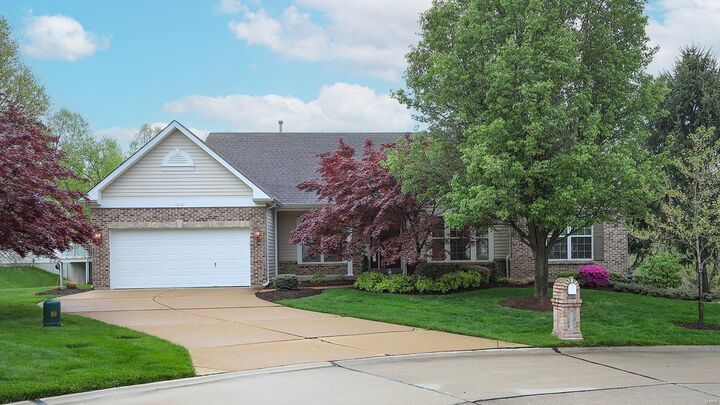 1012 Brightfield Manor Court  Chesterfield MO 63017 photo