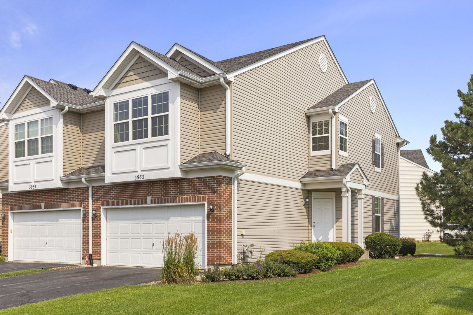 Property Photo:  3962 Evans Court 0  IL 60560 