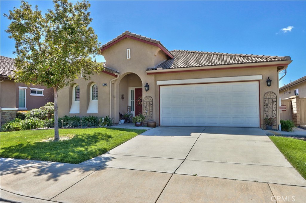 Property Photo: 27929 Crystal Spring Drive CA 92584