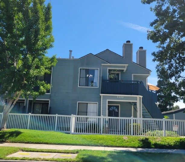 7300 Quill Drive 207  Downey CA 90242 photo